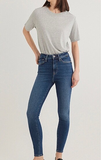 Mavi Serenay model