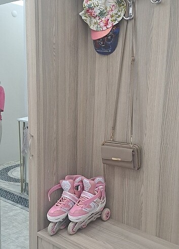 Vestiyer qyakkabilik