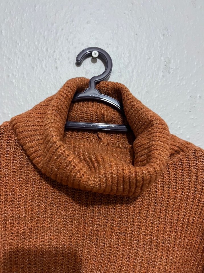 Örme Boğazlı Kahverengi Kadın Kazak - Görsel 3