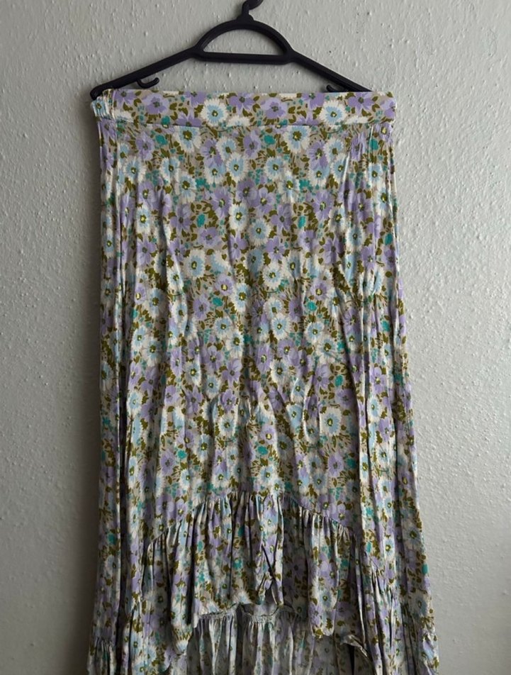 Uzun Çiçekli Etek - Görsel 2