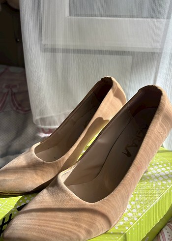 37 Beden Bej Süet Kadın Stiletto Topuklu Ayakkabı