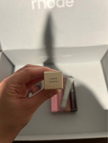 Beden Rhode Peptide Lip Tint & Lip Treatment