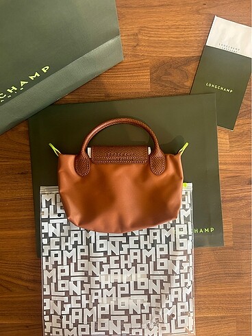 Longchamp Longchamp Le Pliage Green Pouch Chestnut