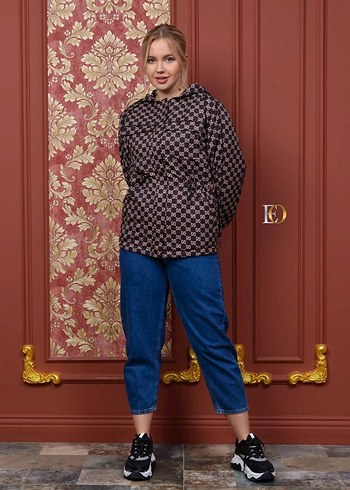 Kadın Kapüşonlu Uzun Kollu Düğmeli Yağmurluk - Görsel 3