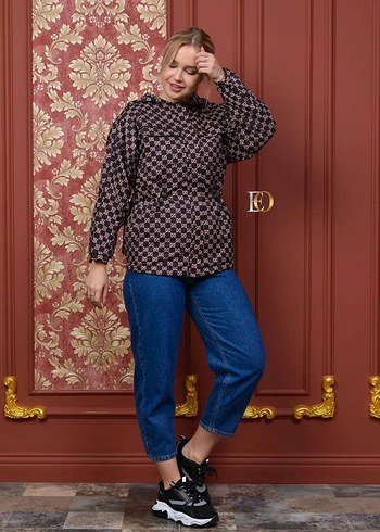 Kadın Kapüşonlu Uzun Kollu Düğmeli Yağmurluk - Görsel 4