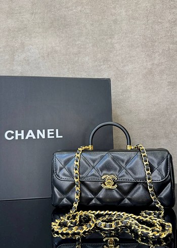 Chanel Kahverengi Zincir Detaylı Deri Chanel Çanta