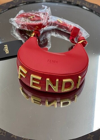 Beden Fendi A+++ kalite