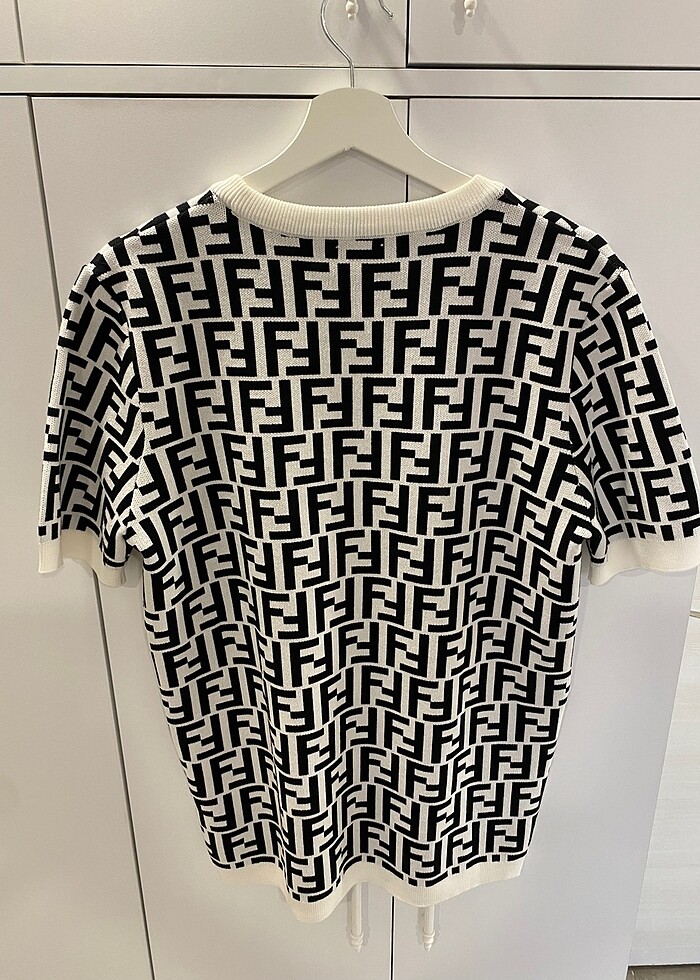 Fendi triko tişört - Görsel 3