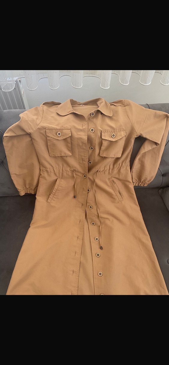 Bej Düğmeli Uzun Keten Trençkot - Görsel 3