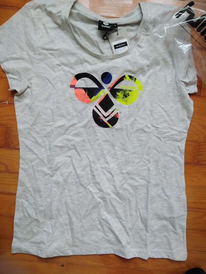 Gri Baskılı Kısa Kollu Kadın Tişört - Görsel 2