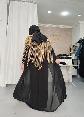 çok iyi durumda 36 48 bedenler rahatlıkla kullanabilir