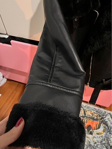 m Beden Stradivarius kürklü deri mont