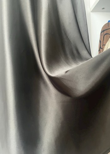Zara Siyah midi boy saten Etek