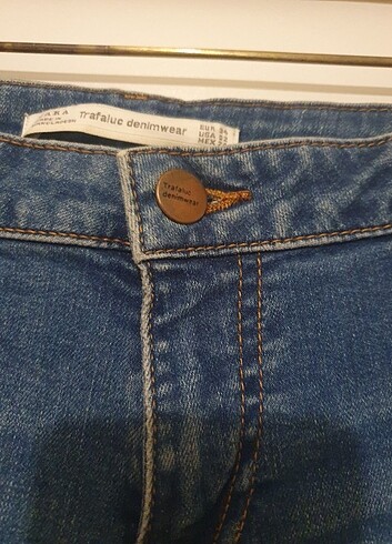 34 Beden mavi Renk Zara jean