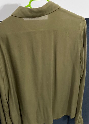 Düğmeli Uzun Kollu Haki Kadın Gömlek - Görsel 4