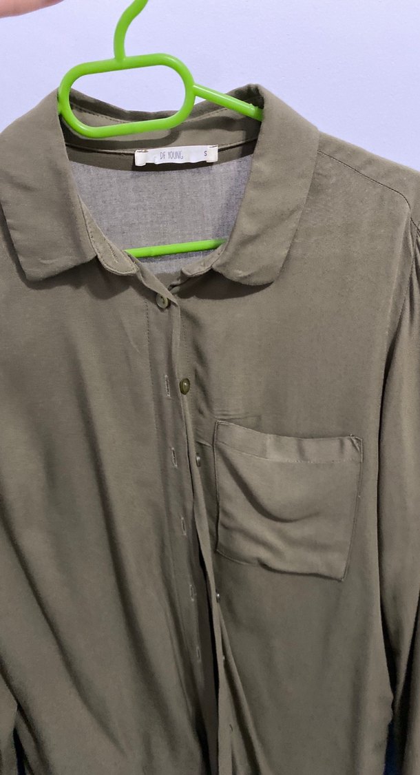 Düğmeli Uzun Kollu Haki Kadın Gömlek - Görsel 3