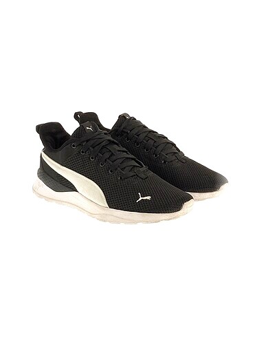 Puma Puma Spor Ayakkabı %70 İndirimli.