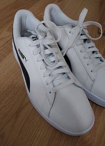 44 Beden Puma Smash V2 beyaz Erkek Sneaker