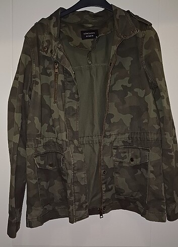 LC Waikiki Asgari desenli ceket
