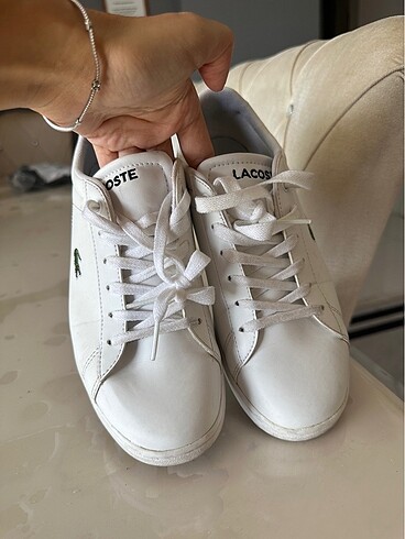 Lacoste bayan ayakkabısı