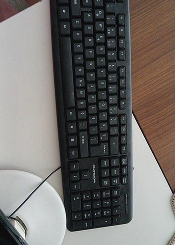 Siyah Kablolu Standart Q Klavye - Görsel 2