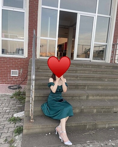 Saten yeşil elbise