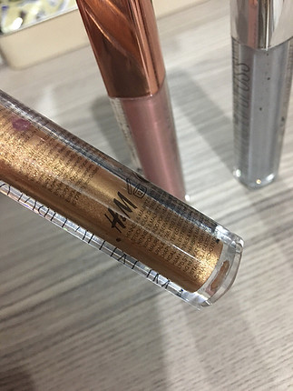 diğer Beden HM metalik lipgloss