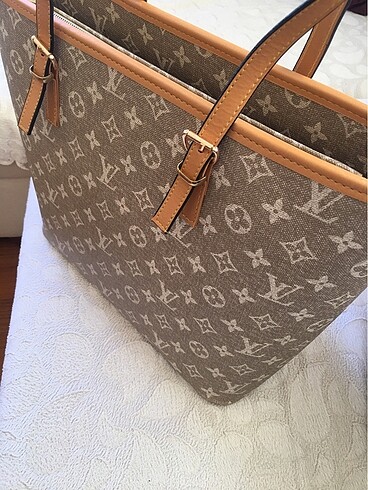 Louis Vuitton Büyük boy kullanışlı