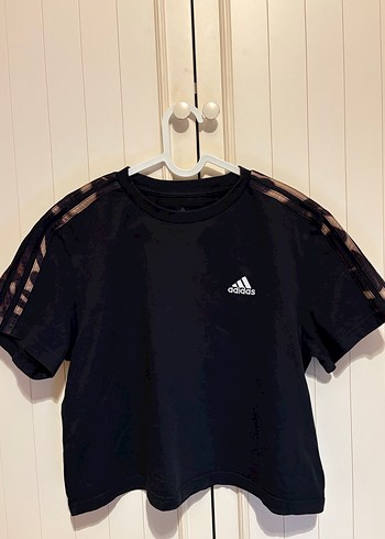 Adidas ürünü