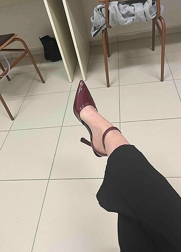 Zara Bordo stiletto