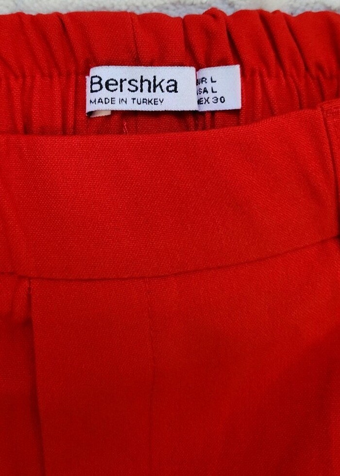Bershka kırmızı kumaş pantolon  - Görsel 3