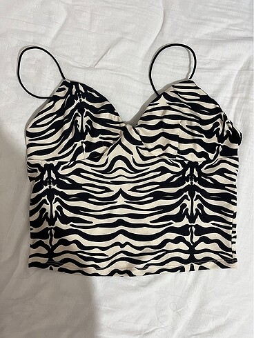 Bershka crop