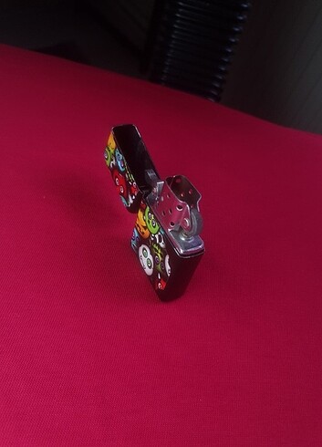Zippo çakmak 