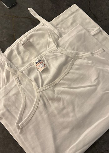 Beyaz Düğmeli V Yaka Kısa Kollu Hamile Tişörtü - Görsel 2