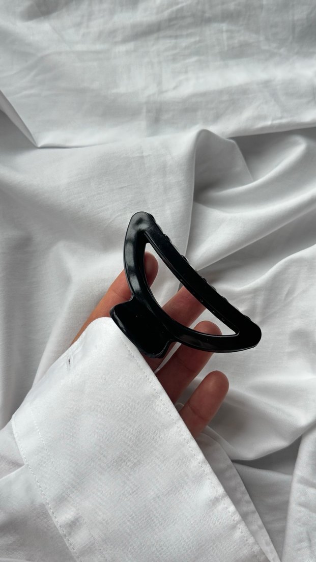 Siyah Tokalı Kadın Saç Tokası - Görsel 4