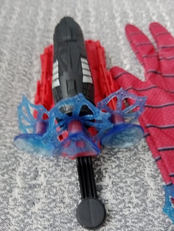 Spiderman eldiveni ağ atma oyuncağı - Görsel 2