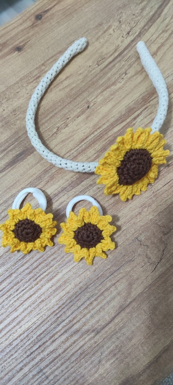 Sarı Örgü Ayçiçeği Saç Bandı ve Tokası Seti - Görsel 2