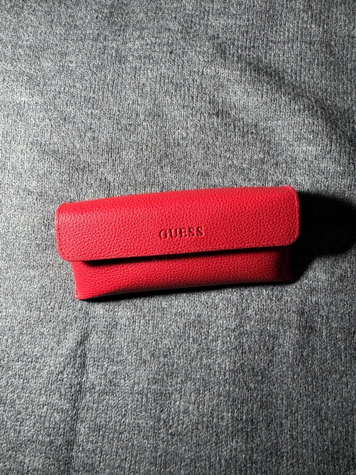 Guess Kadın Parlak Siyah Güneş Gözlüğü - Görsel 2