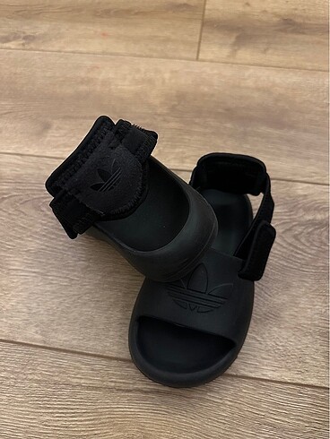 Adidas Adidas çocuk terlik