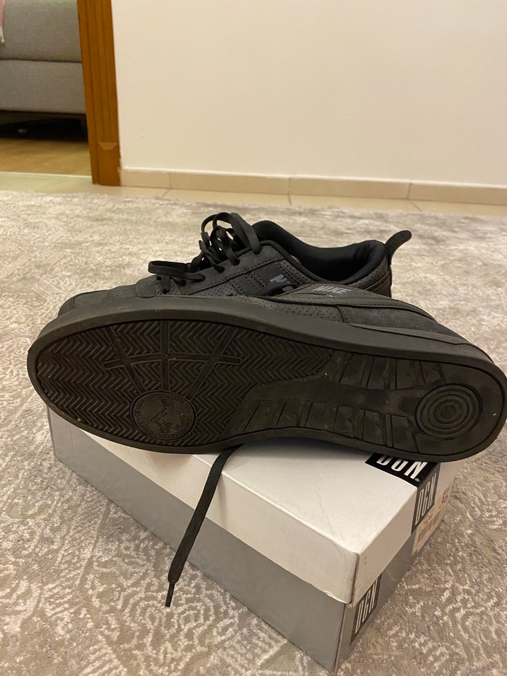 Siyah Süet Nike Blok Topuklu Spor Ayakkabı - Görsel 4