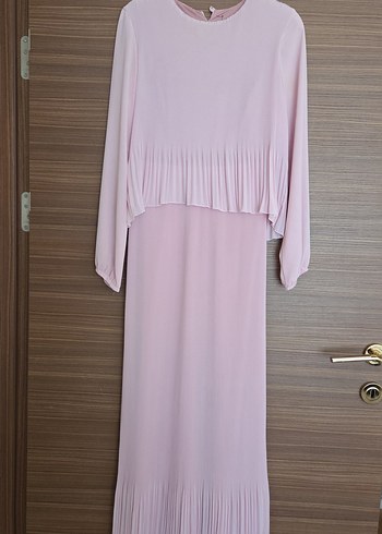 Pembe Piliseli Kadın Uzun Elbise
