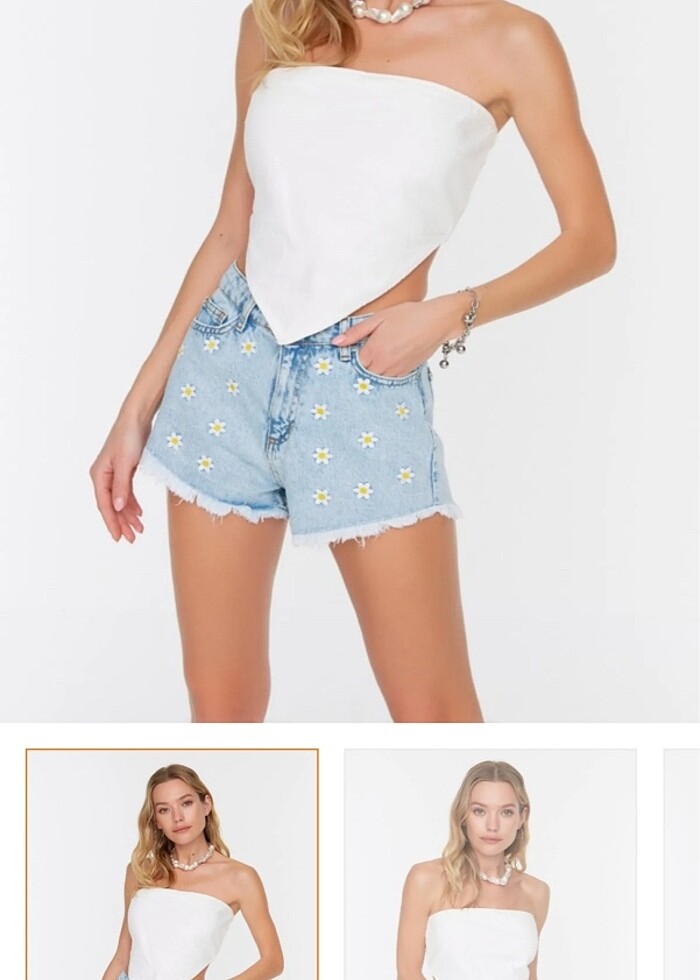 Trendyolmilla çiçek desenli kot şort - Görsel 4