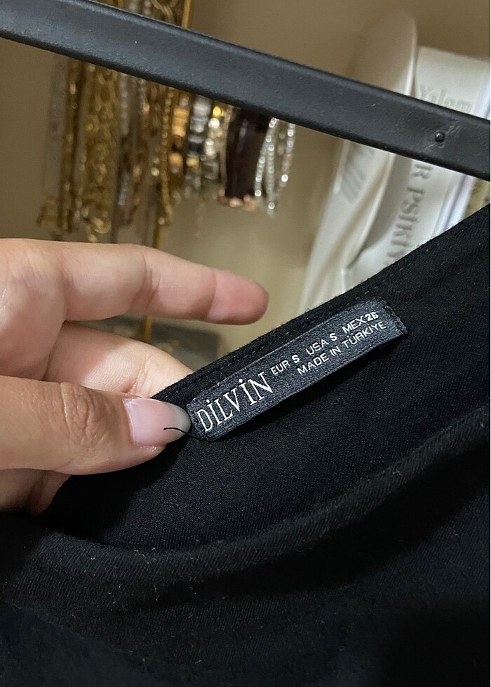 DİLVİN OMZU AÇIK CROP - Görsel 3