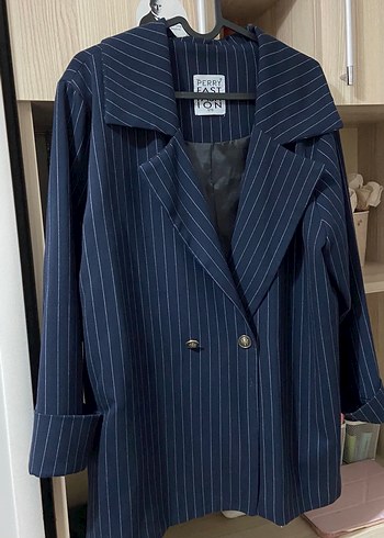 Lacivert Çizgili Düğmeli Kadın Blazer - Görsel 2