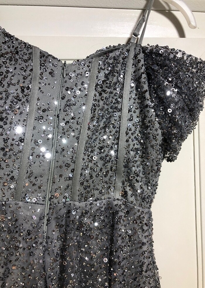 Pul payetli gümüş abiye - Görsel 5