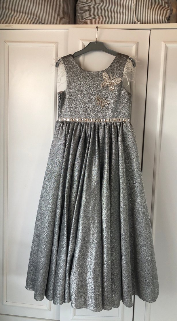 Gri Kelebek İşlemeli Kız abiye Elbisesi - Görsel 5