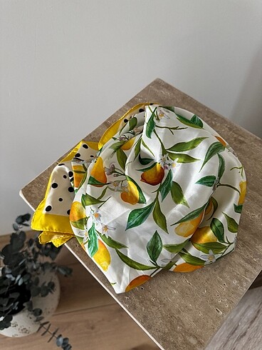 Renkli bandana