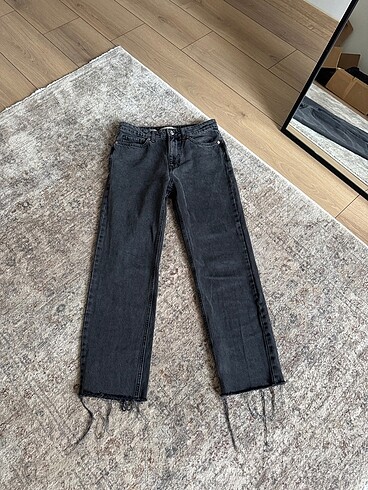 Gri jean