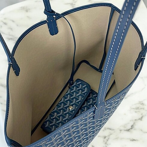 Diğer Maison Goyard Navt Blue MM Tote