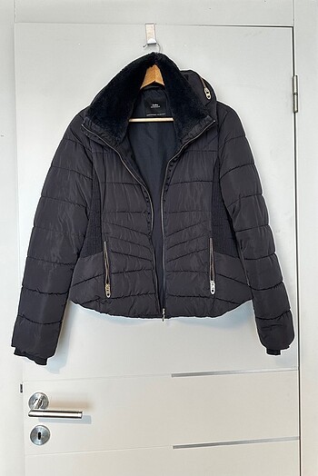 Zara Lacivert Gizli Şapkalı Mont